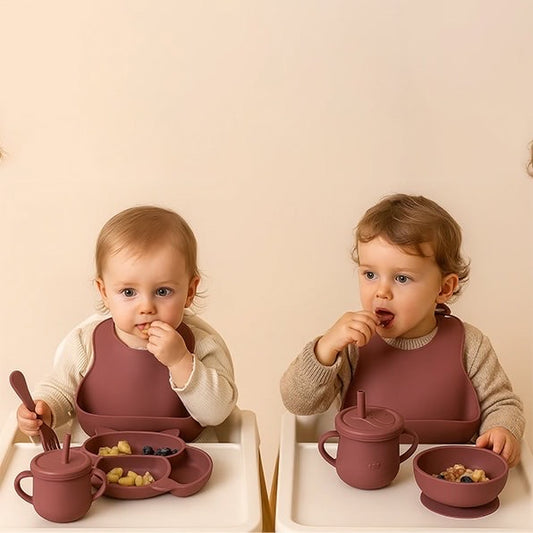8-teiliges Baby-Tischset aus Silikon – Mit süßem Eichhörnchen-Design